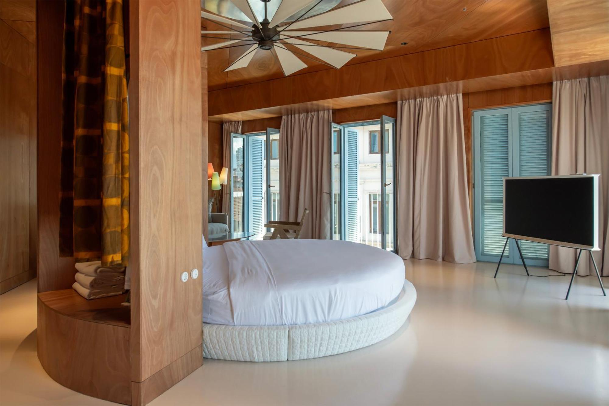 Rooms Hotel Batumi Exterior foto